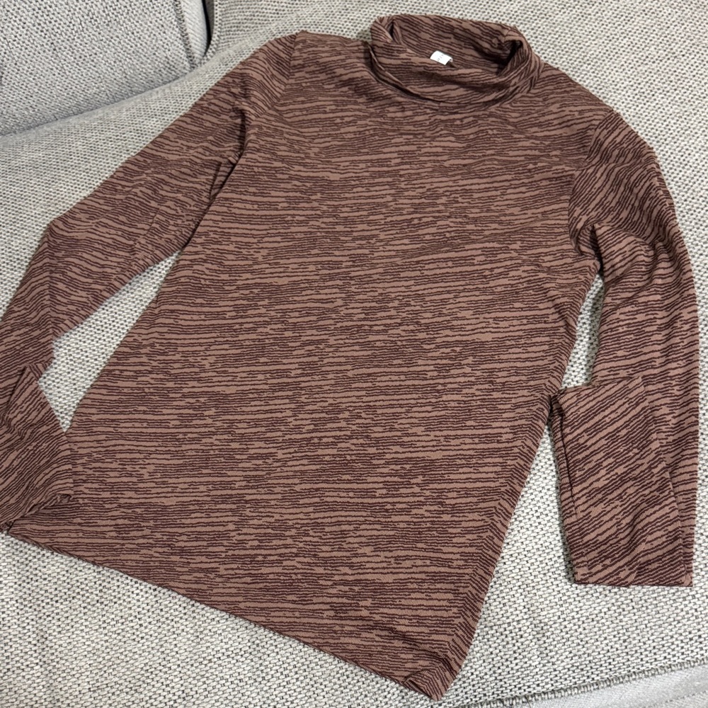 Athleta Textured Brown Turtleneck Top